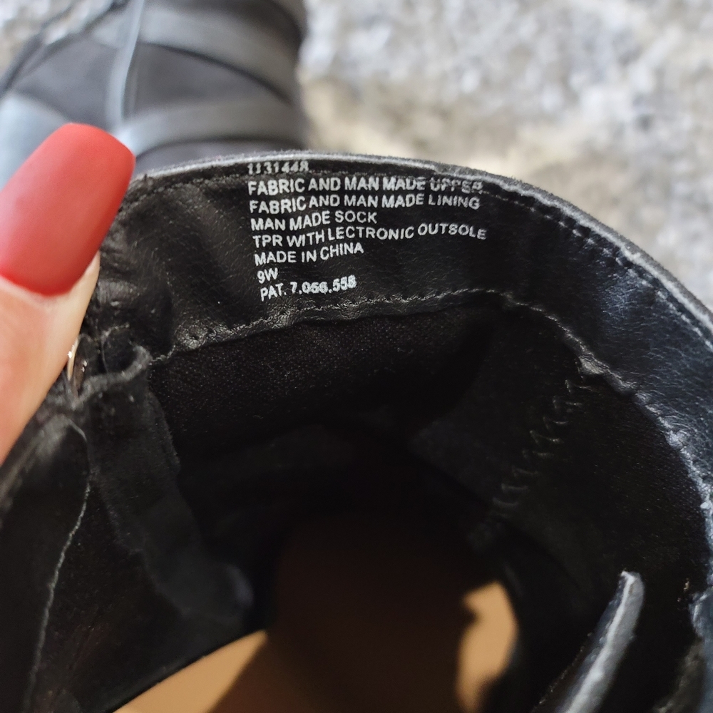 Booties - Picture 4 of 4